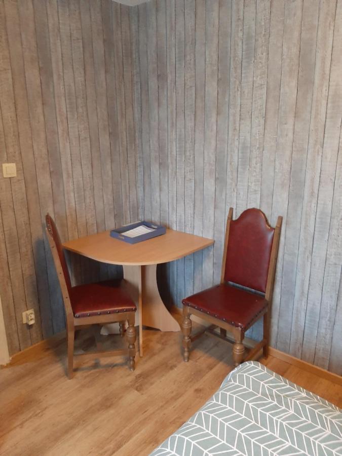Escale Du Bourlingueur Apartment Charleroi Luaran gambar